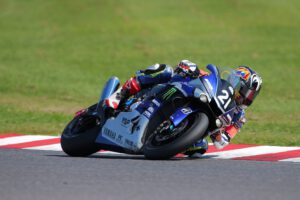 Katsuyuki Nakasuga auf seiner Yam YZF-R1.