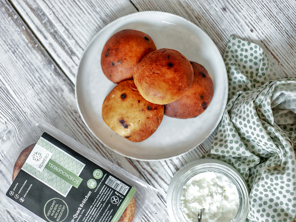 Glutenfreie Aufbackbrötchen aus Reismehl von KOMEKO