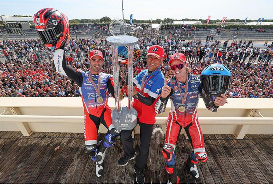 F.C.C. TSR Honda France gewinnt FIM EWC Meisterschaft auf Bridgestone